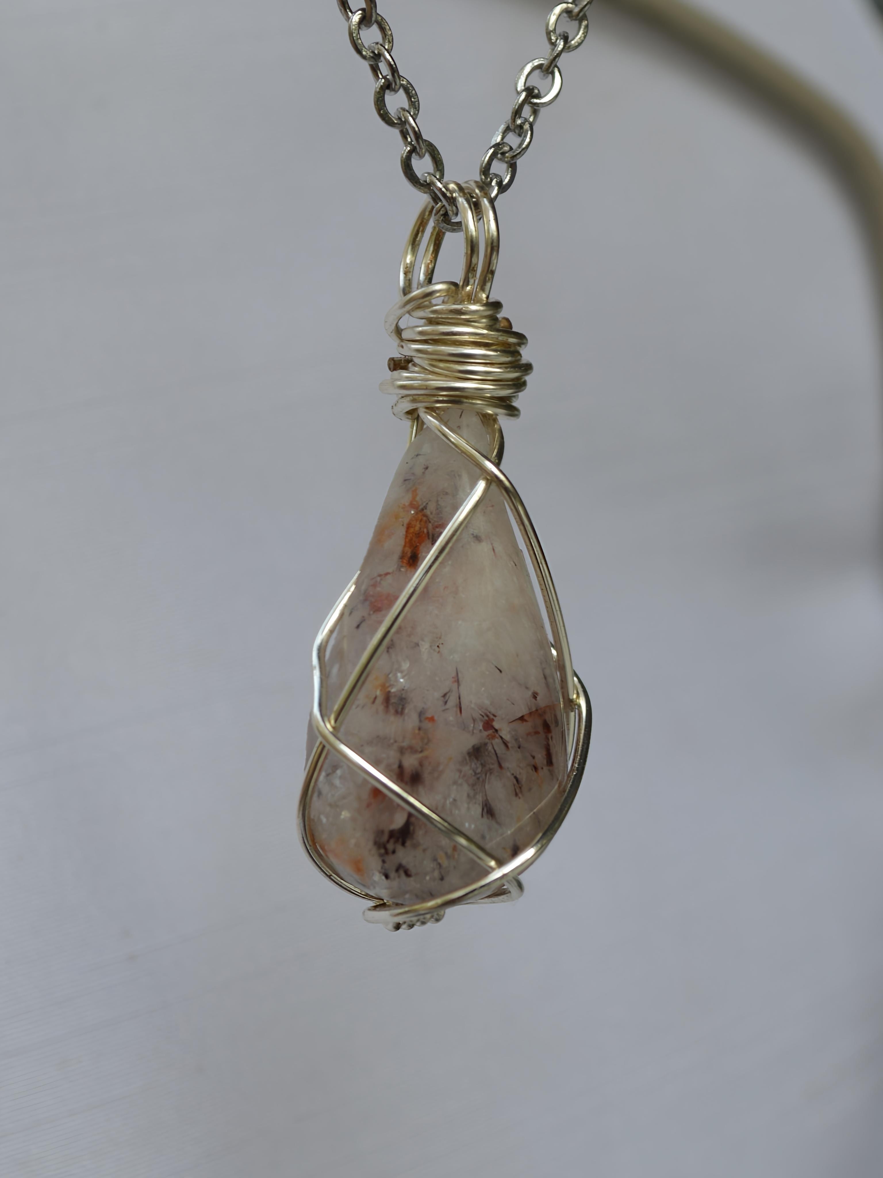 Handmade Australian speckled quartz wire pendant necklace