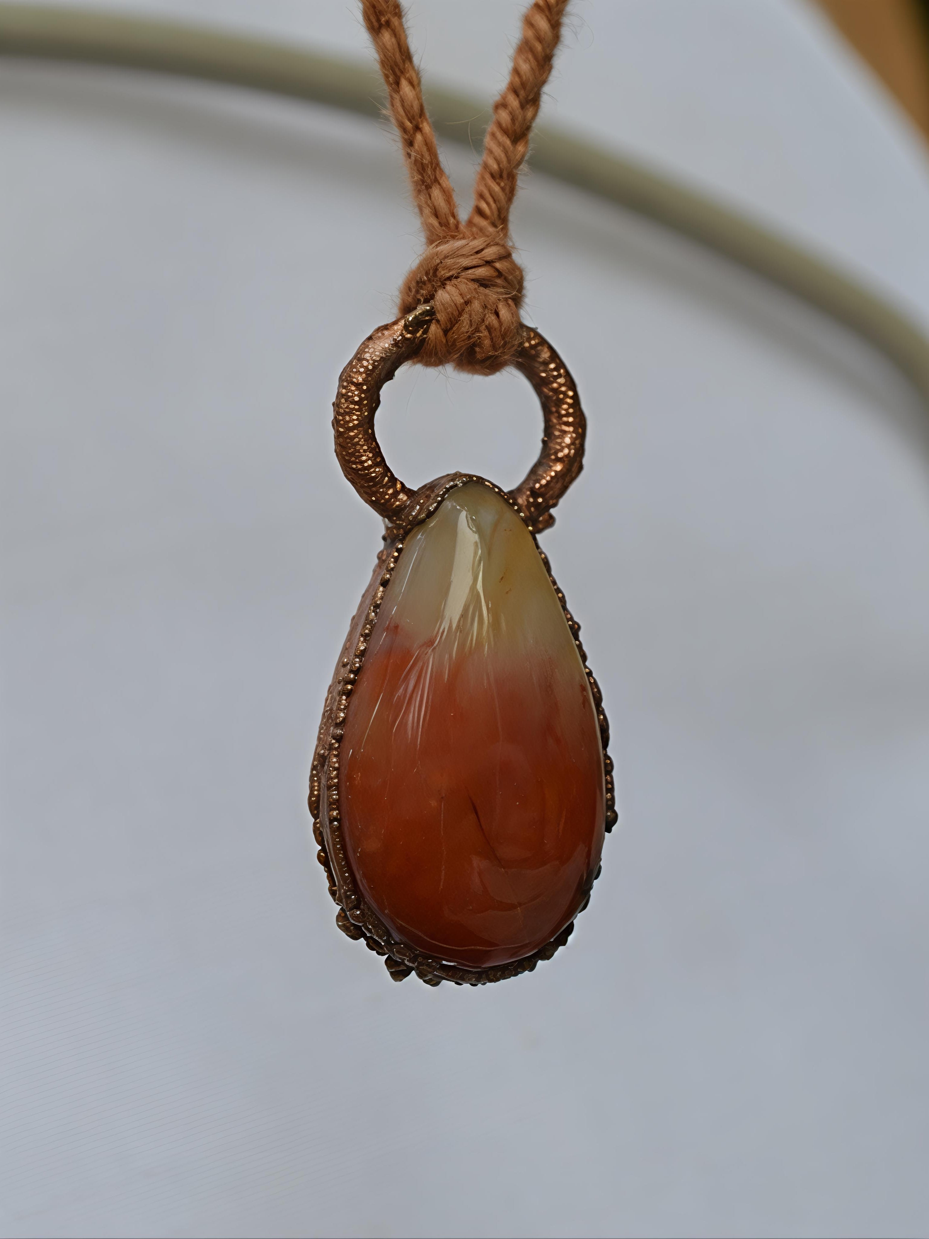 Handmade Australian agate teardrop copper pendant choker necklace
